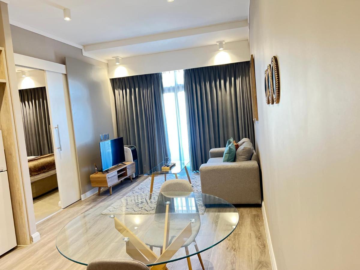 519 Menlyn Maine Trilogy Pretoria Exterior foto